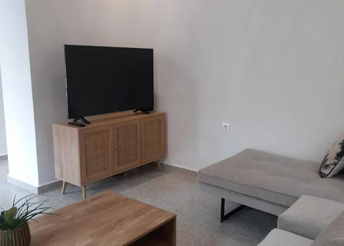 Kosmos Retreat بلدة كوس